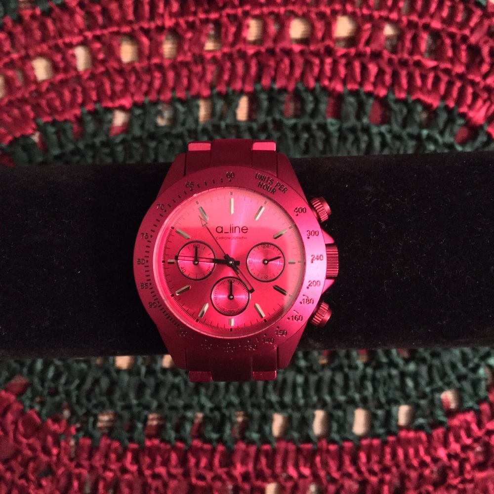 A_LINE NWOT AUTHENTIC AMORE ALUMINUM CHRONOGRAPH RED WATCH